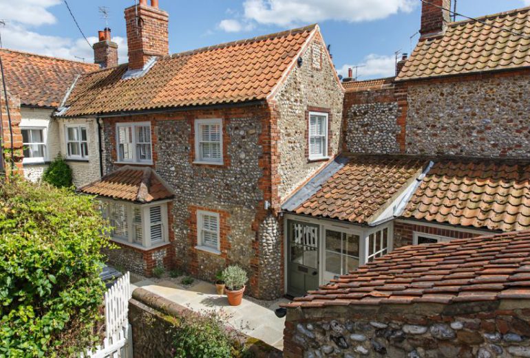 Sea Holly House Thumbnail Image
