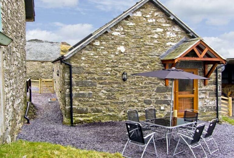 Ty Isaf Penrhyddion Thumbnail Image