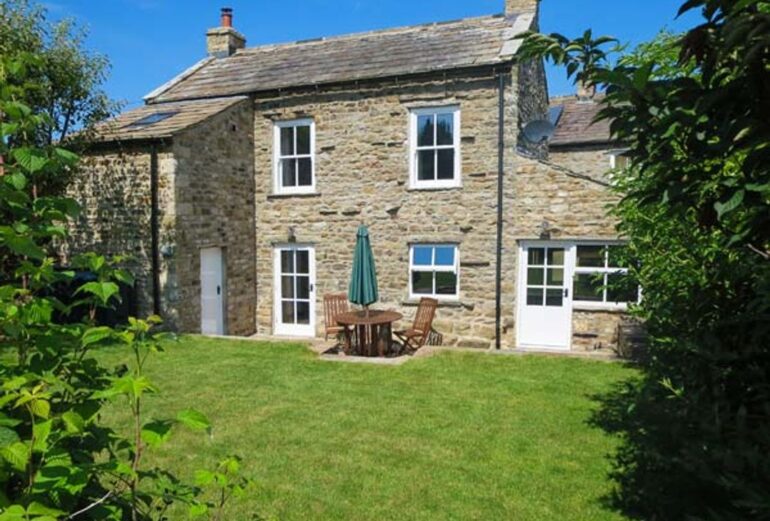 Cross Beck Cottage Thumbnail Image