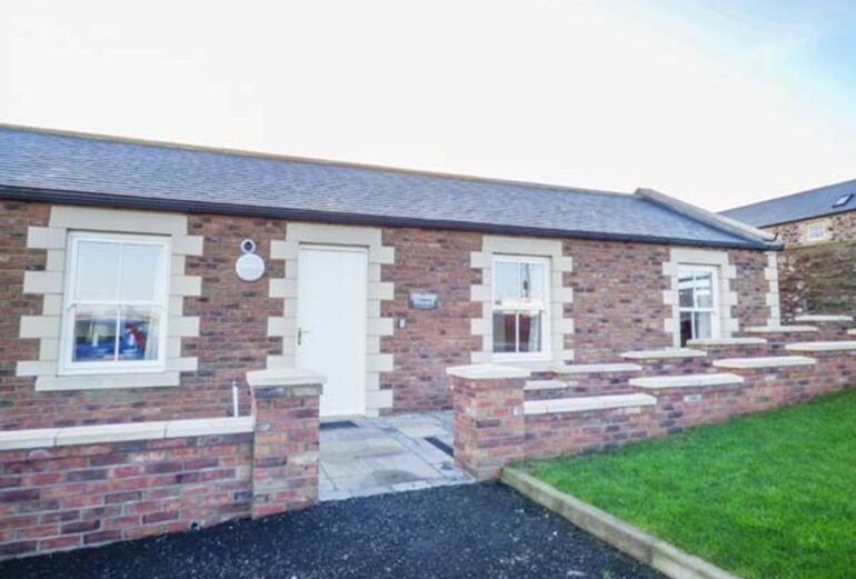Home Stead Cottage Thumbnail Image