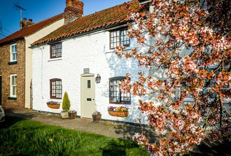 Clara’s Cottage Thumbnail Image