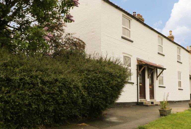 Fran’s Cottage Thumbnail Image