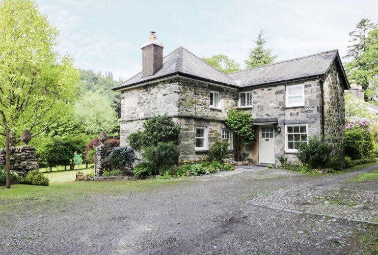 Beaver Grove Cottage Thumbnail Image