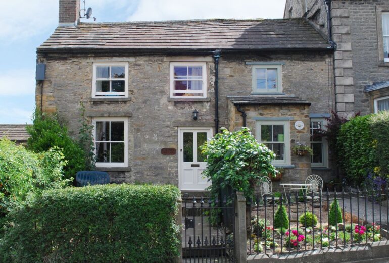 Cartmel Cottage Thumbnail Image