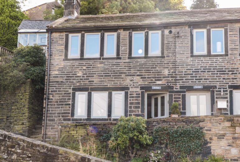 Bramble Cottage Thumbnail Image