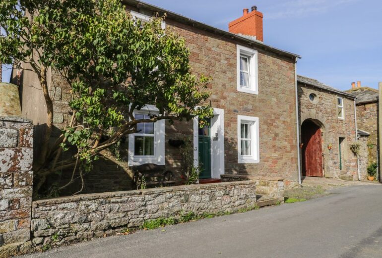 Pear Tree Farm Cottage Thumbnail Image