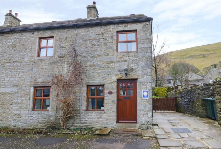 Rowan Cottage Thumbnail Image