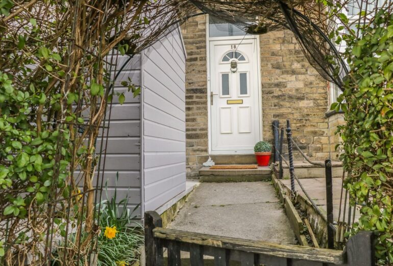 Angel Cottage Thumbnail Image