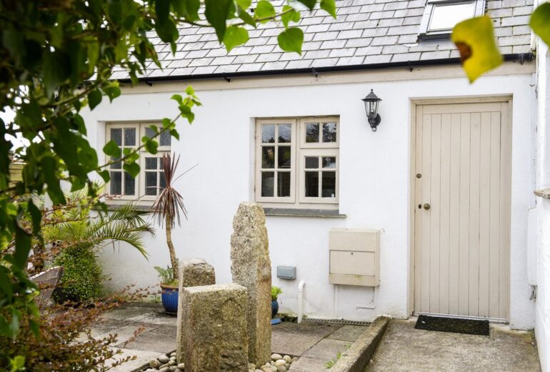 Willow Cottage Thumbnail Image