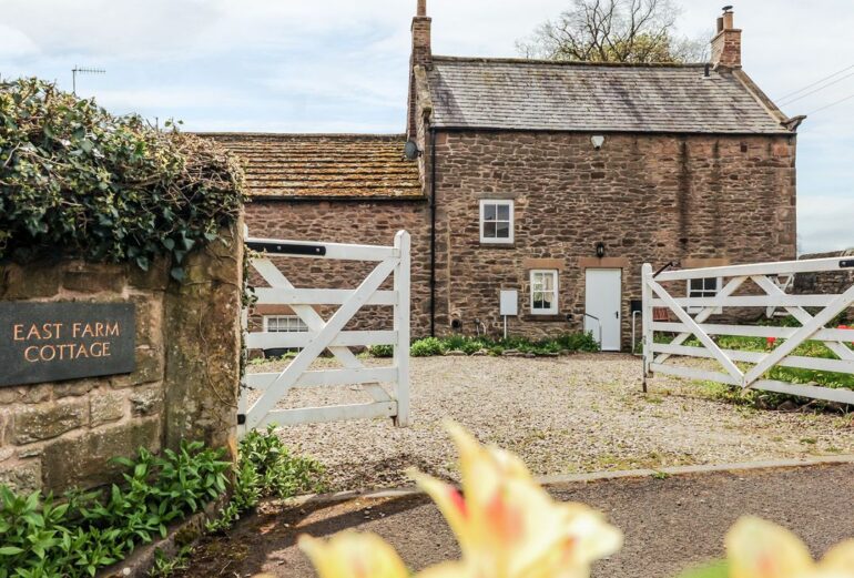 East Farmhouse Cottage Thumbnail Image