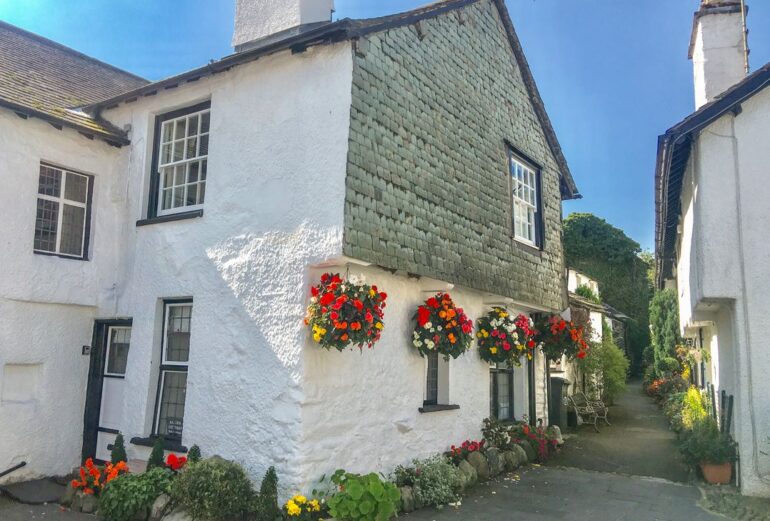 Alice’s Cottage Thumbnail Image