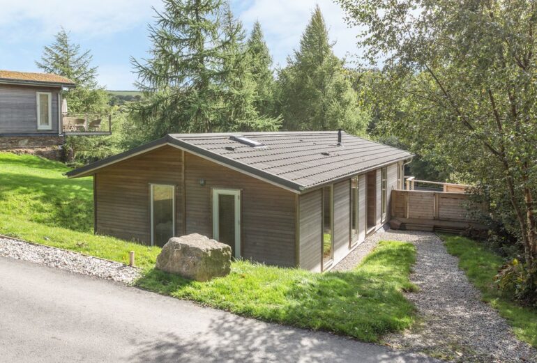 5 Lake View Thumbnail Image