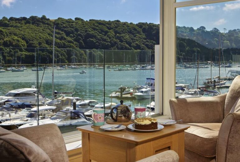 22 Dart Marina Thumbnail Image