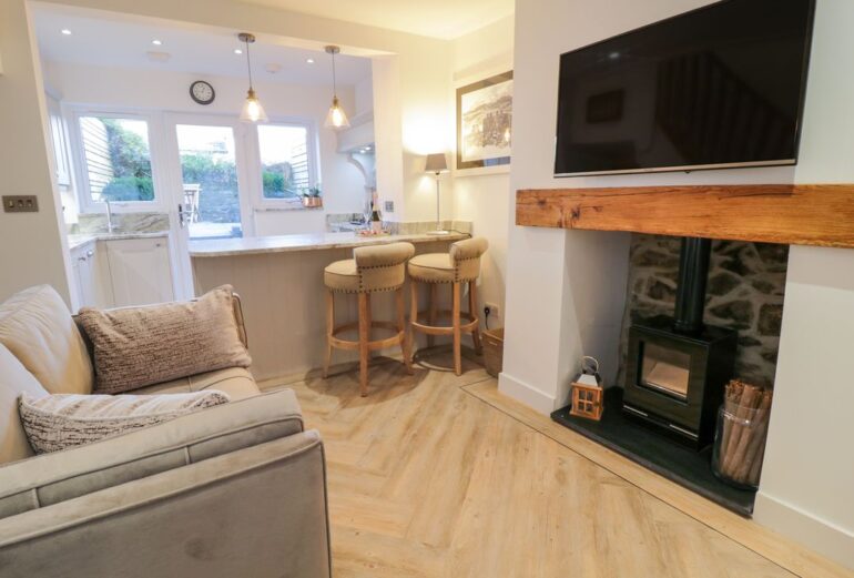 Plas Mawr Cottage Thumbnail Image