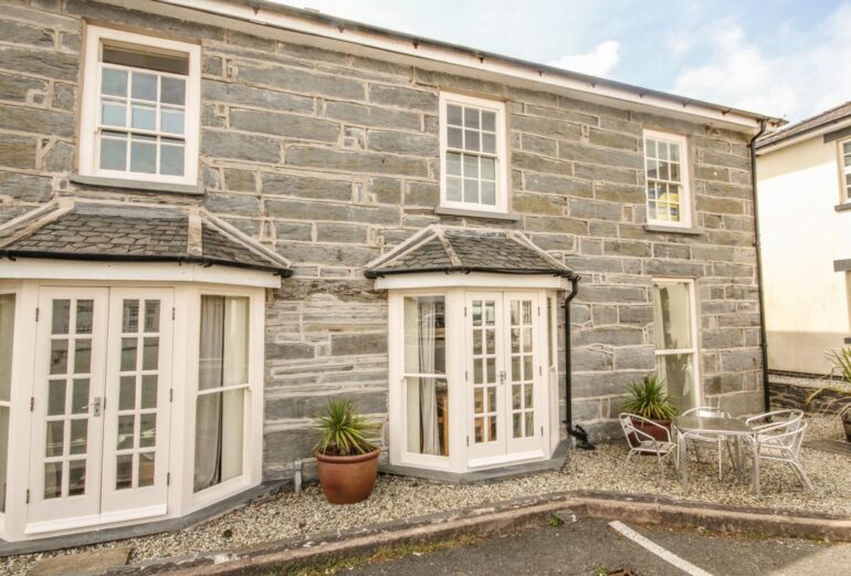 Bwthyn Llechen Thumbnail Image