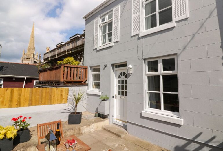 Harbourside Cottage Thumbnail Image