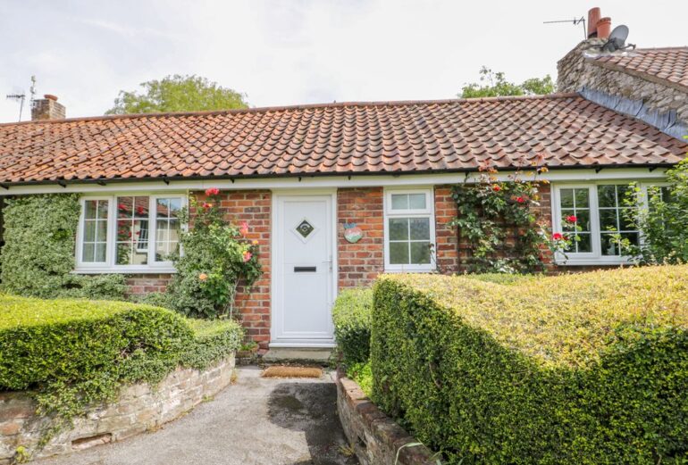 Lupin Cottage Thumbnail Image