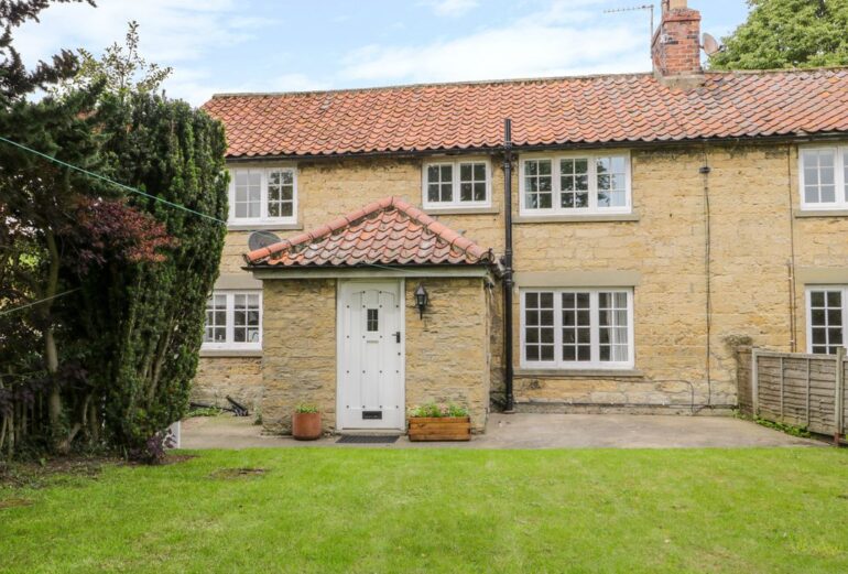 Pine Cottage Thumbnail Image