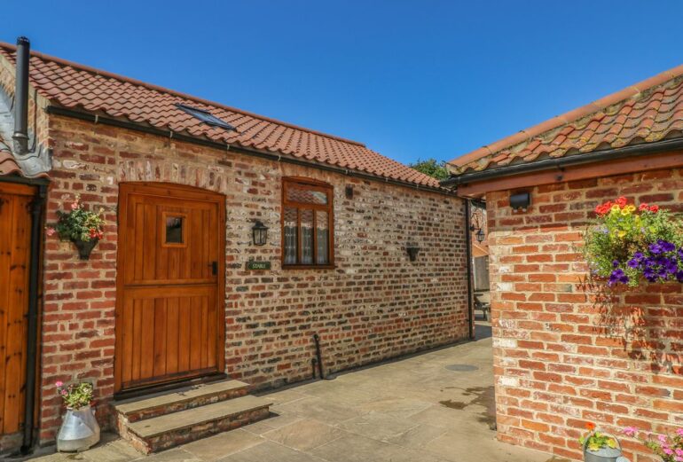 Stable Cottage Thumbnail Image