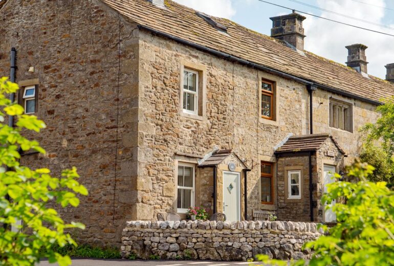 Park Grange Cottage Thumbnail Image