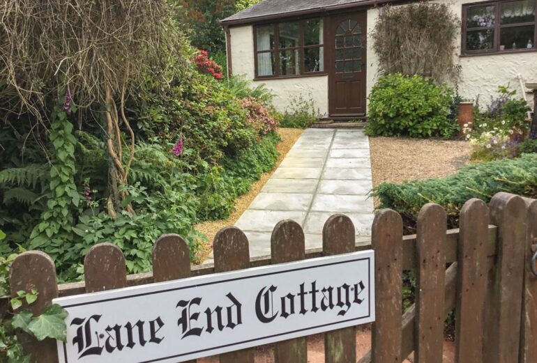 Lane End Cottage Thumbnail Image