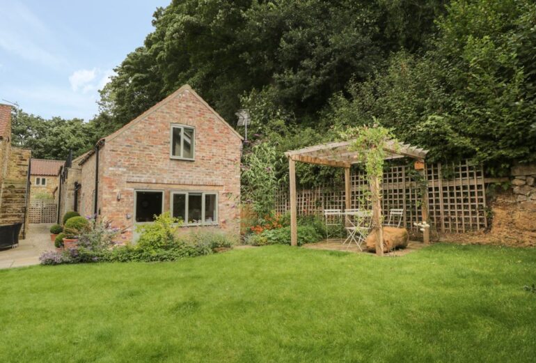 Gormire Cottage Thumbnail Image