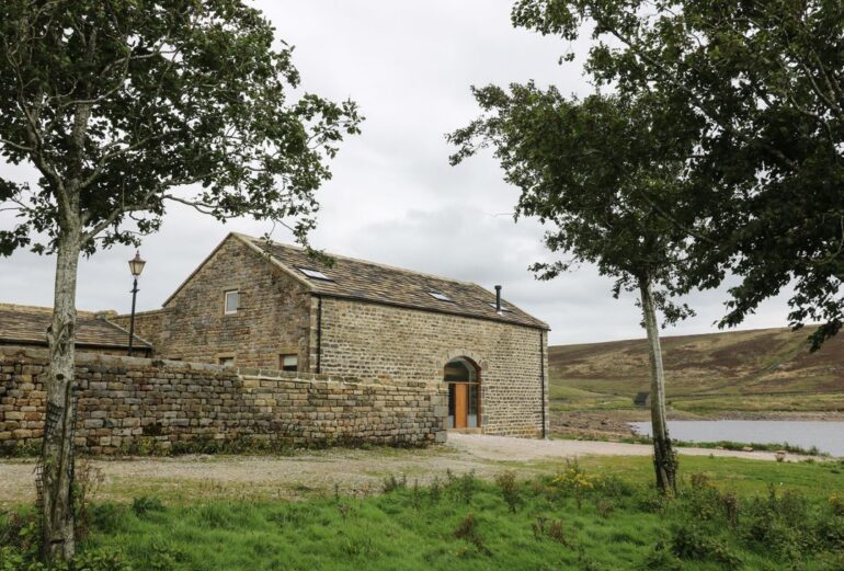 Snave Barn Thumbnail Image