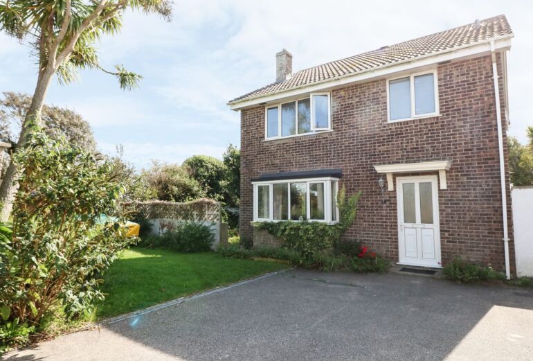 18 Polvella Close Thumbnail Image