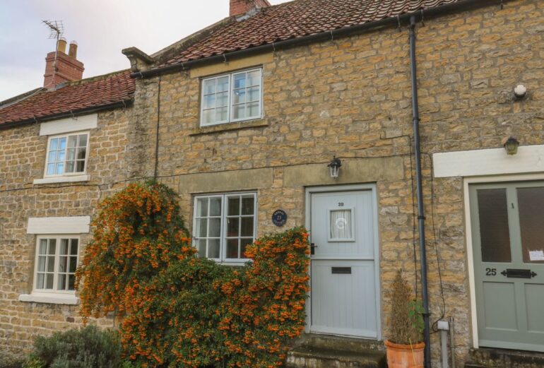 Rednal Cottage Thumbnail Image