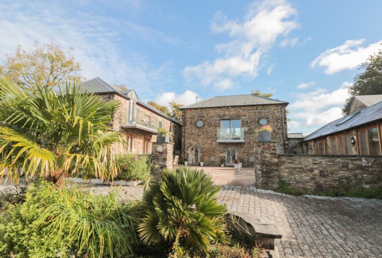 Manor Cottages Thumbnail Image