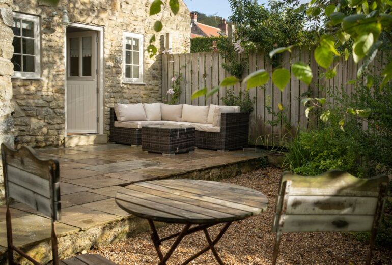 Ford End Cottage Thumbnail Image
