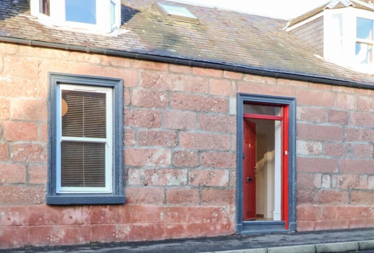 George Cottage Thumbnail Image