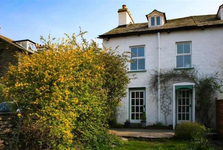 Brook Cottage Thumbnail Image