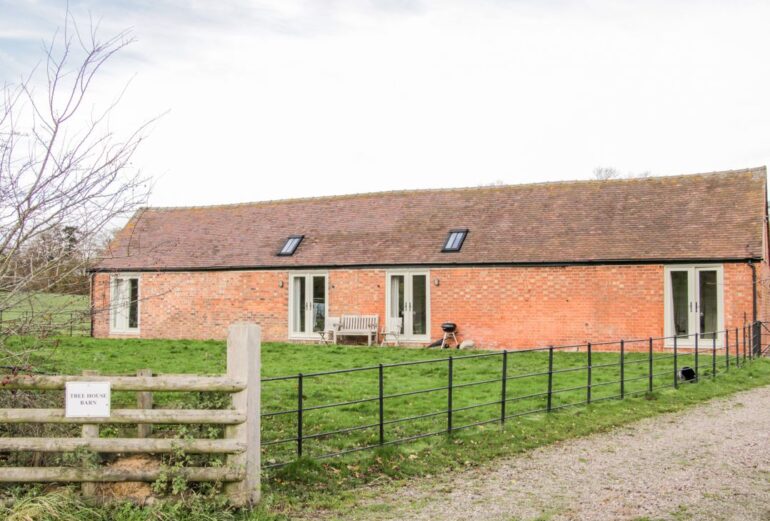 Tree House Barn Thumbnail Image