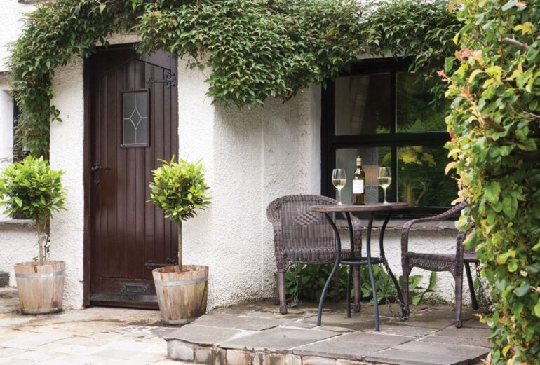 Burrow Cottage Thumbnail Image