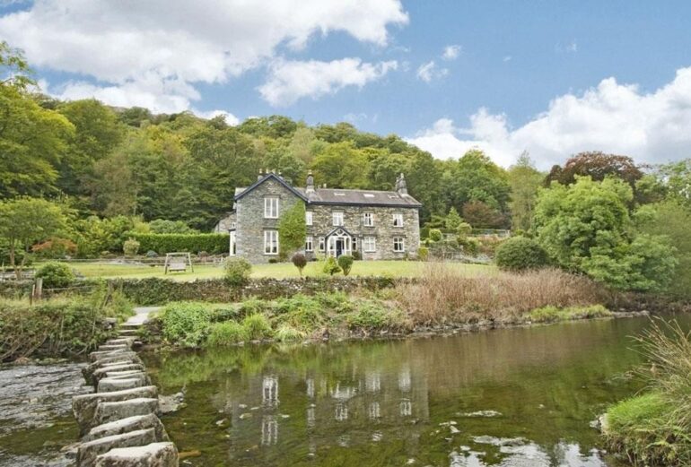 Stablemans Cottage at Stepping Stones Thumbnail Image