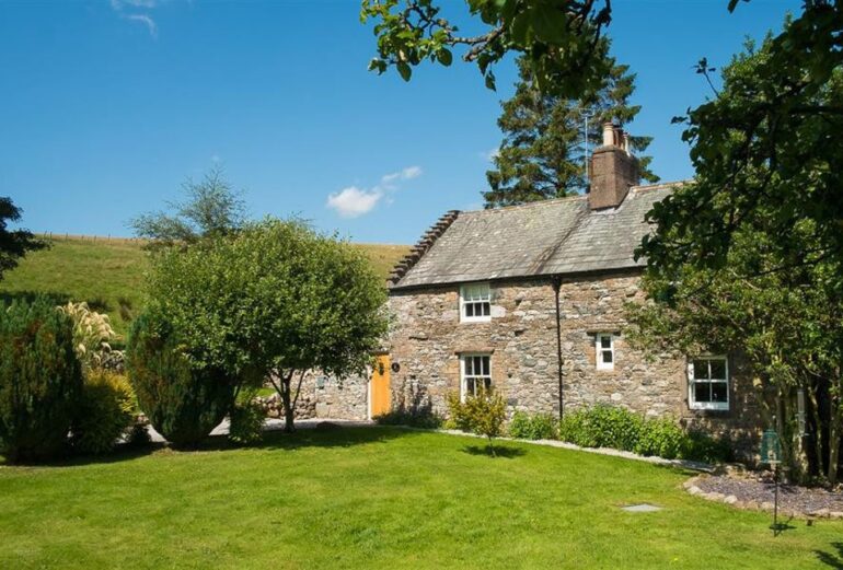 Lacet Cottage Thumbnail Image