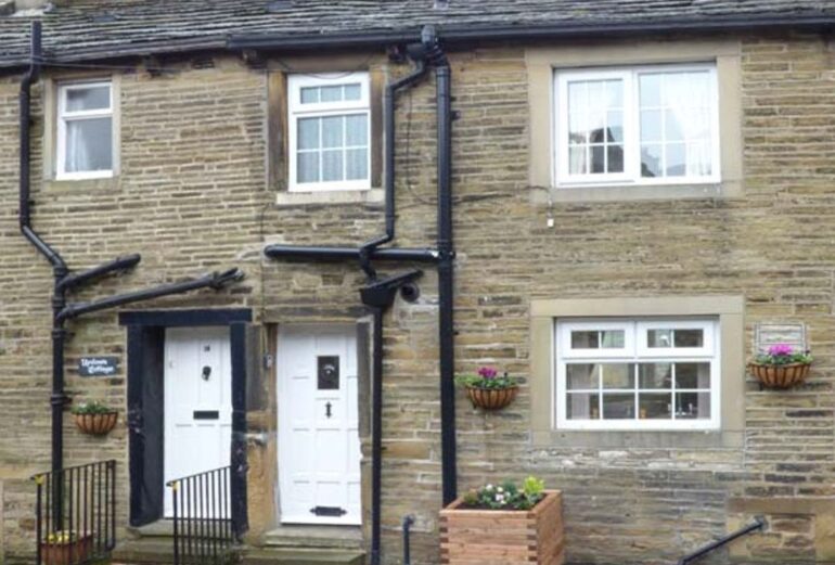 Owl Cottage Thumbnail Image