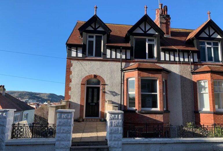 4 Tan Y Bryn Road Thumbnail Image