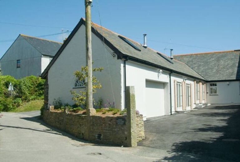 No 3 The Hinges Thumbnail Image