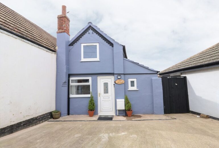 Oar Cottage Thumbnail Image