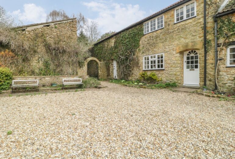 Jasmine Cottage Thumbnail Image