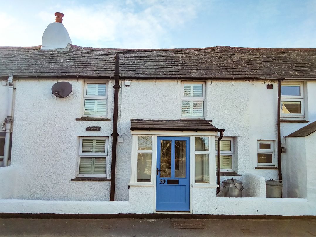 Snugglers’ Cottage in Delabole, Cornwall Cottages & Lodges