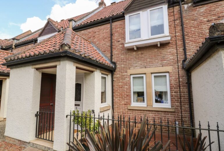 8 Williamson Drive Thumbnail Image