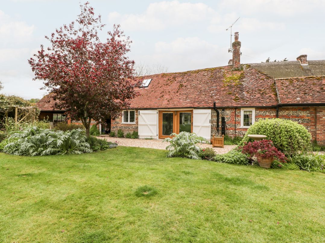 The Malthouse in Iwerne Courtney, Dorset Cottages & Lodges