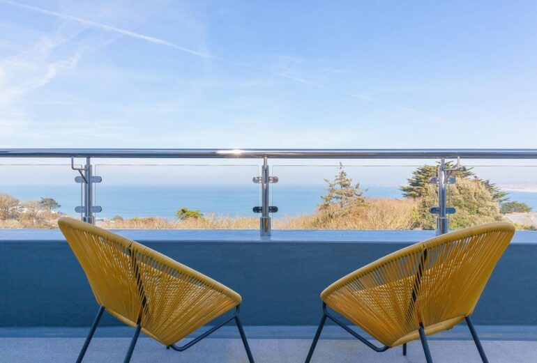 Sea Vista Thumbnail Image