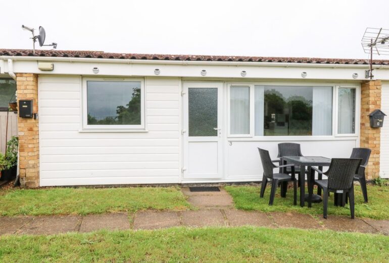 3 Waveney Holiday Village Thumbnail Image