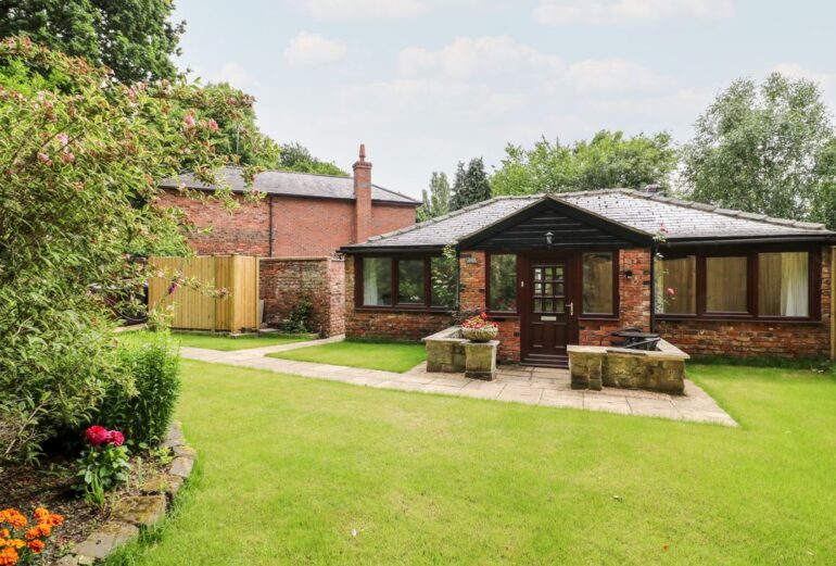 Claire Cottage Thumbnail Image
