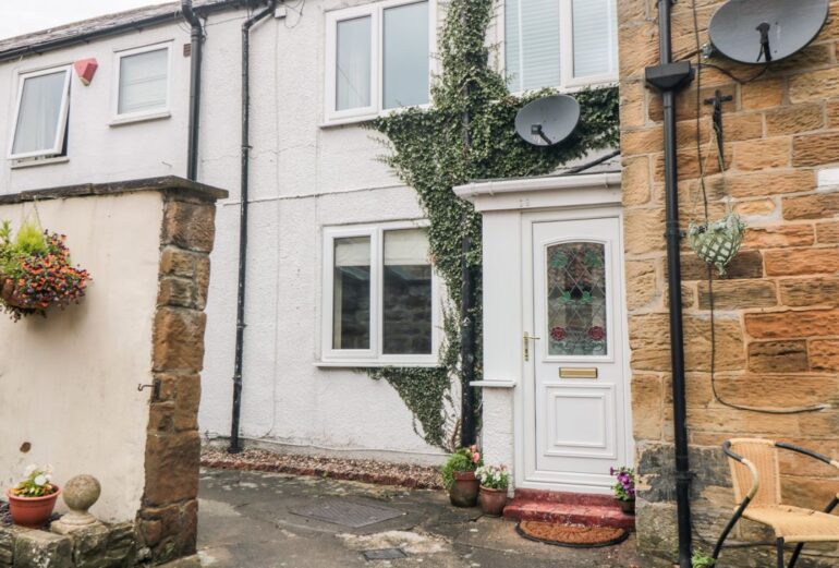 Swainby Cottage Thumbnail Image