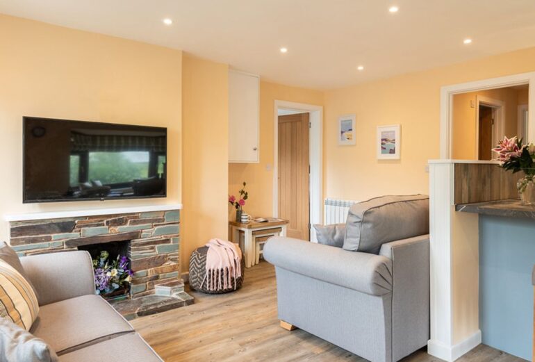 Brookside Thumbnail Image